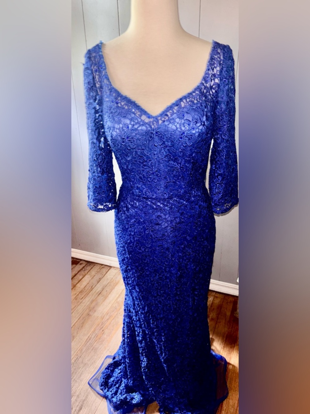 Elegant Blue Lace Dress